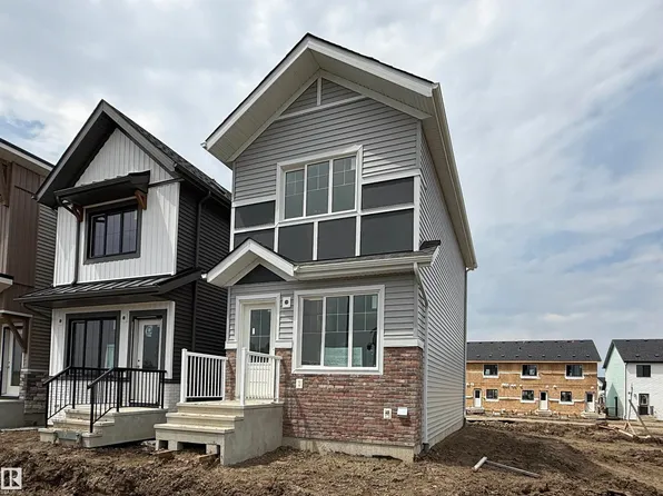 1324 9th St NW, Edmonton, AB T6T 2V3