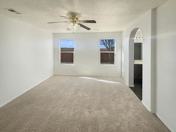 5th image of 8 Tome Vista Dr