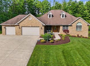 920 Marion Avenue Rd N, Mansfield, OH 44903