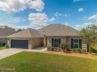 13253 Marys Way, Diberville, MS 39540