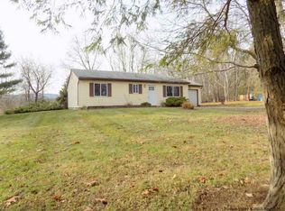 1 View Pl, Lloyd, NY 12528