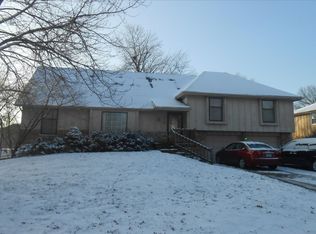 18705 E 28th St S, Independence, MO 64057