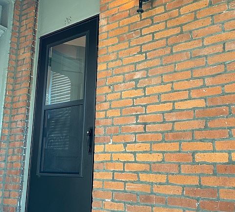 2nd image of 100 W 1st Ave