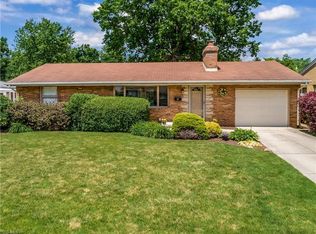 201 Hallum St SW, North Canton, OH 44720