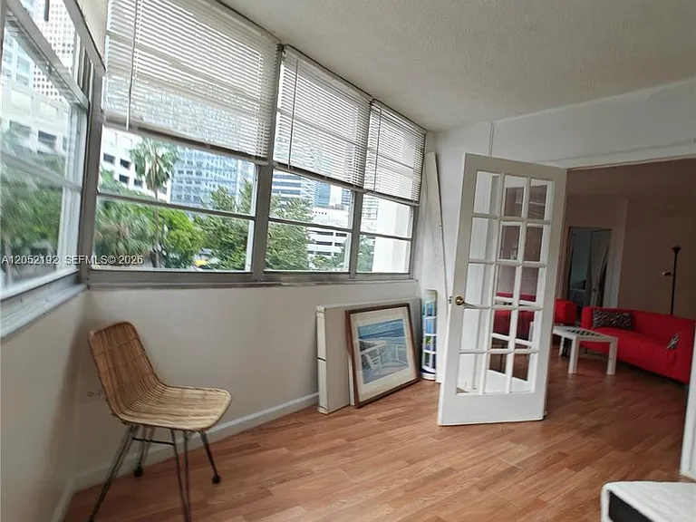 825 Brickell Bay Dr #350 — Photo 46
