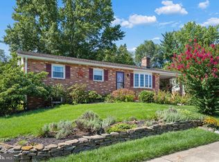 216 Glade Blvd, Walkersville, MD 21793