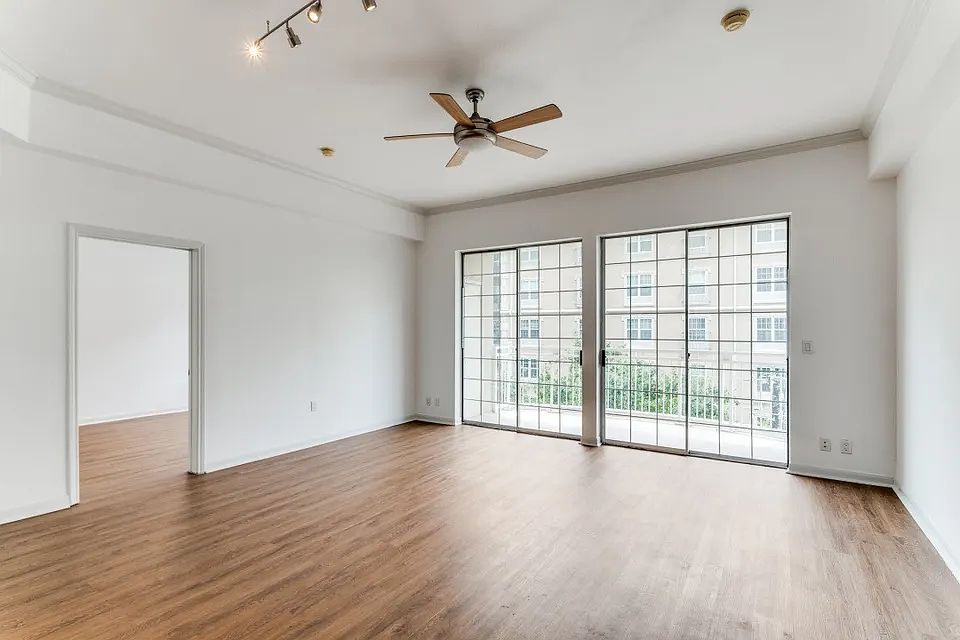 2nd image of 3225 Turtle Creek Blvd #446