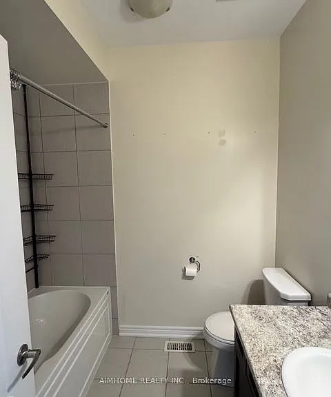 119 Rothwell St — Photo 20