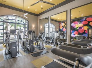 714 Liberty St APT 2825, Dallas, TX 75204
