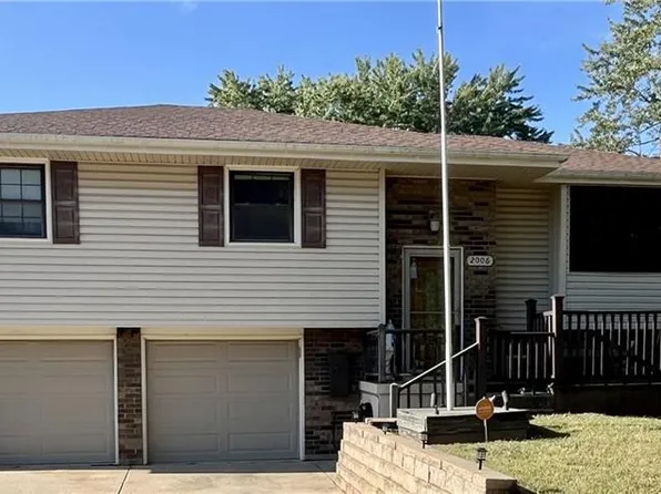 2006 N Concord Rd, Independence, MO 64058