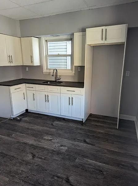 2nd image of 125 Bidwell Ave Floor 2