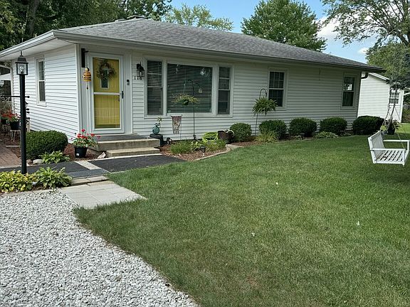 2nd image of 118 Lindenwald Dr