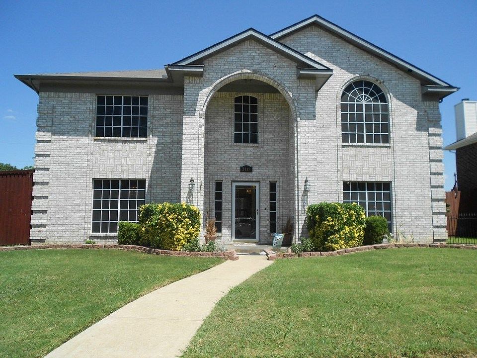 1st image of 2118 Dana Dr