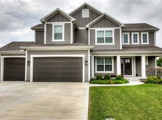 10406 N Dallas Ave, Kansas City, MO 64154
