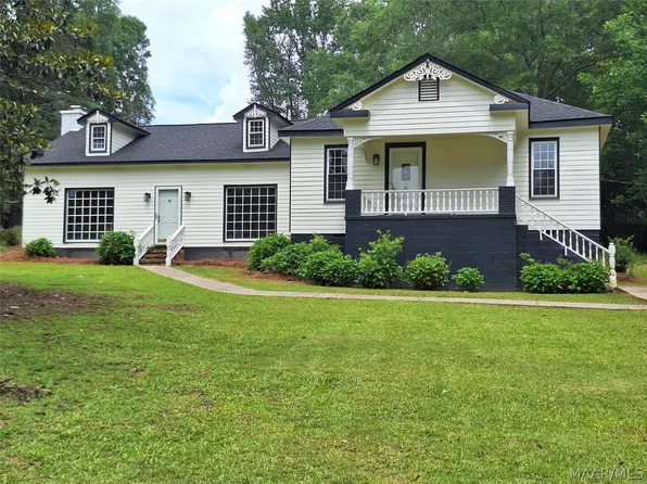 9 Pickens St, Phenix City, AL 36869