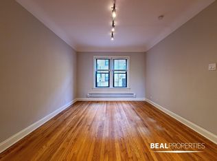 2321 N Rockwell St #D2, Chicago, IL 60647