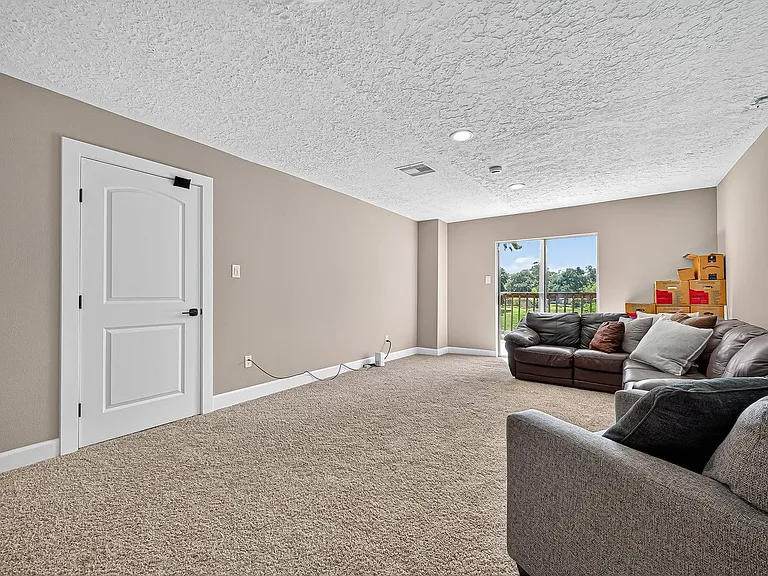 5815 Green Terrace Ln — Photo 39