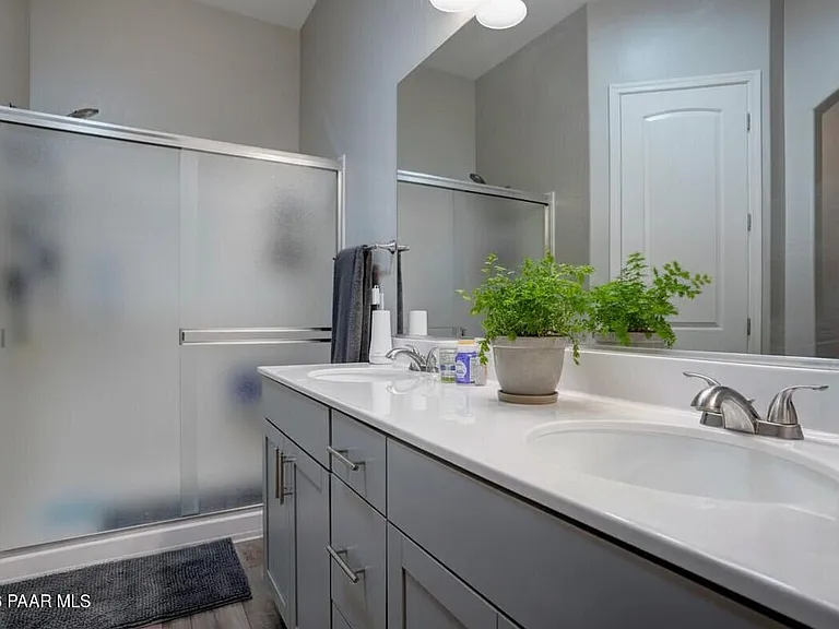 4750 N Yale Ave #16 — Photo 19