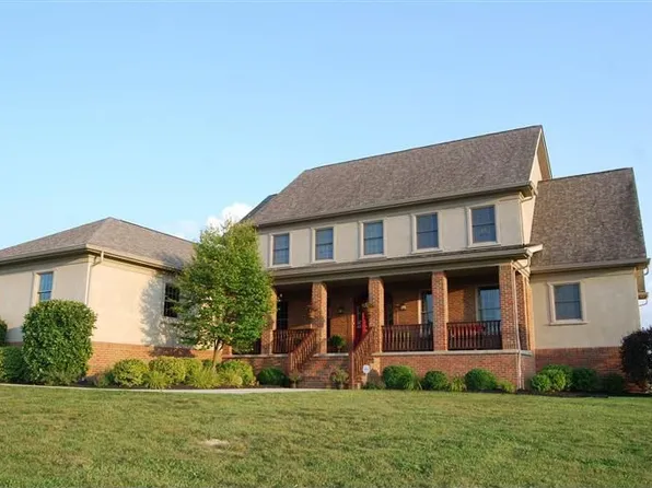 5640 Horseshoe Bend Rd, Ludlow Falls, OH 45339