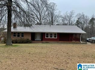 1355 Green Acre Trl, Bessemer, AL 35022