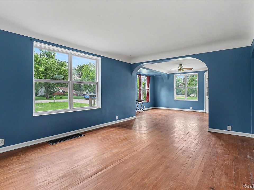 5388 Davison Rd, photo 30