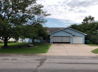 500 McKinley St, Anoka, MN 55303