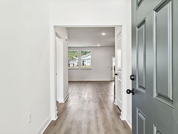 5th image of 6706 Hanworth Trce Lot 324