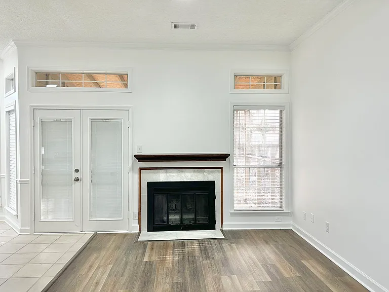 5445 Pine Oak Ln — Photo 19