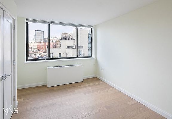 4th image of 250 W 19th St APT 9M