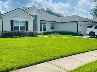33902 Venice Ln, Sorrento, FL 32776