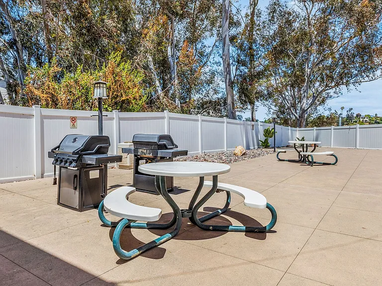 3030 Suncrest Dr #209 — Photo 7