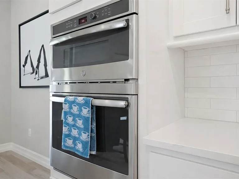 4547 San Martino Dr — Photo 14