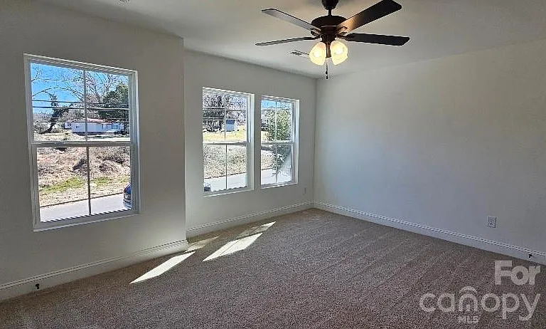 382 W Moore Ave #A — Photo 11
