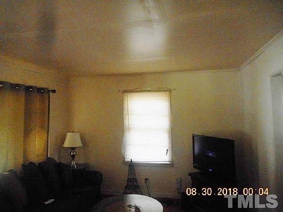 5th image of 2905 Wadsworth Ave