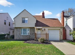 2520 Laurelhurst Rd, University Heights, OH 44118