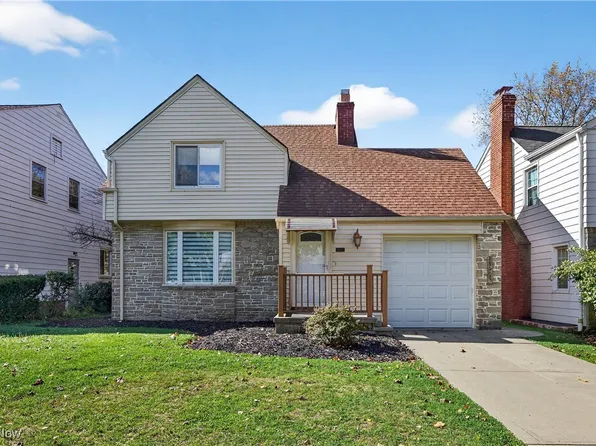 2520 Laurelhurst Rd, University Heights, OH 44118