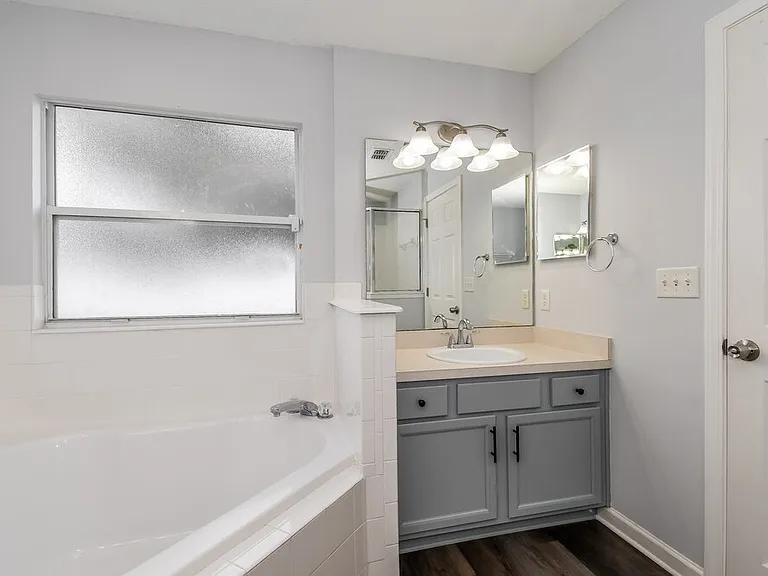 8030 Welbeck Ln — Photo 12