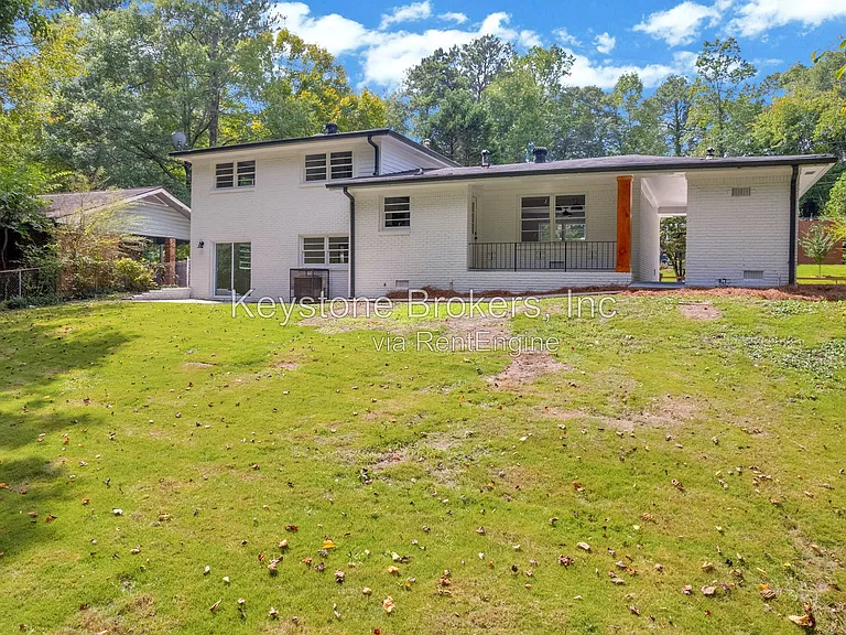 2678 Rainbow Forest Dr — Photo 2
