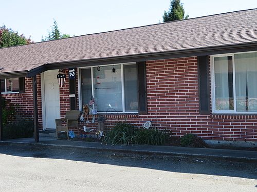 5th image of 1100 Columbia Ave #D