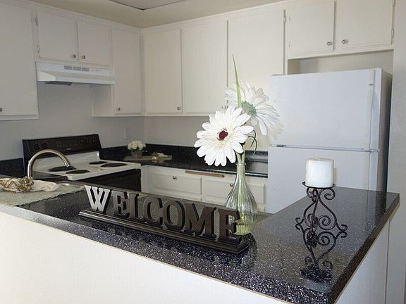 2nd image of 2315 Paseo De Laura #2AUCMAH