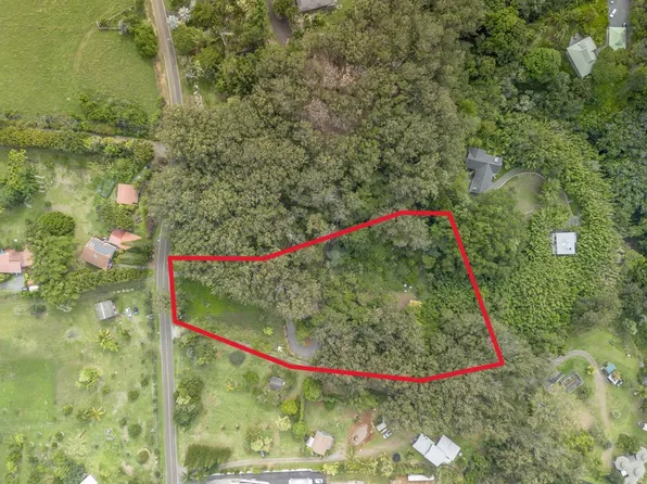 1448 W Kuiaha St, Kahului, HI 96732