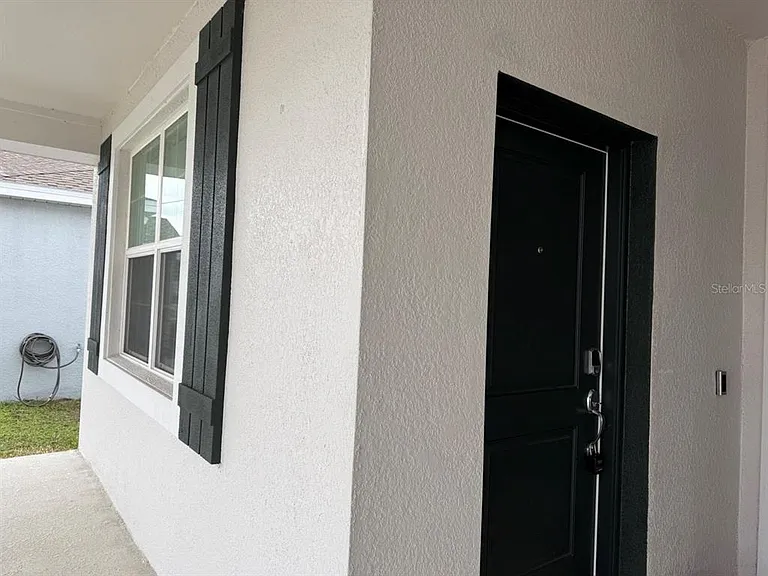 2059 Punch Bowl Ave — Photo 2