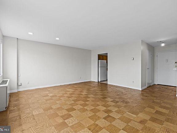 3rd image of 2829 Connecticut Ave NW APT 503