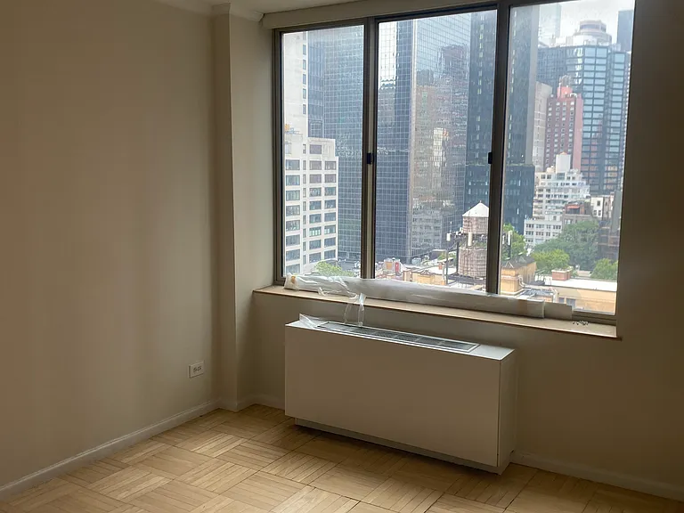 236 E 47th St #15E — Photo 13