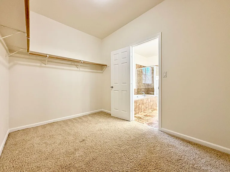 23 Timberhill Ct — Photo 55