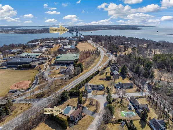 23 Ambrose Dr, Bristol, RI 02809
