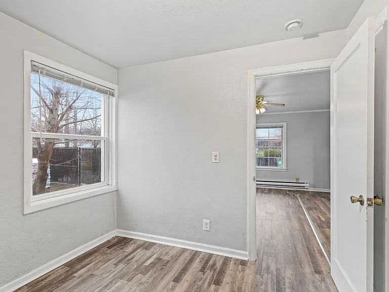 9300 E Sprague Ave — Photo 36