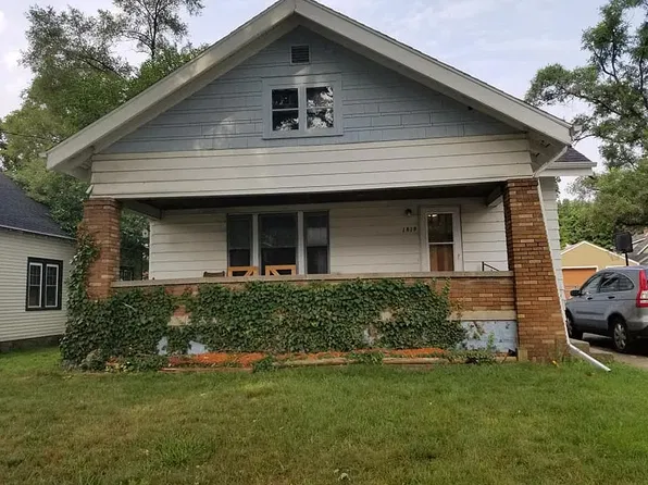 1819 Linden Ave SE, Grand Rapids, MI 49507