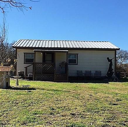 2nd image of 112 County Road 231