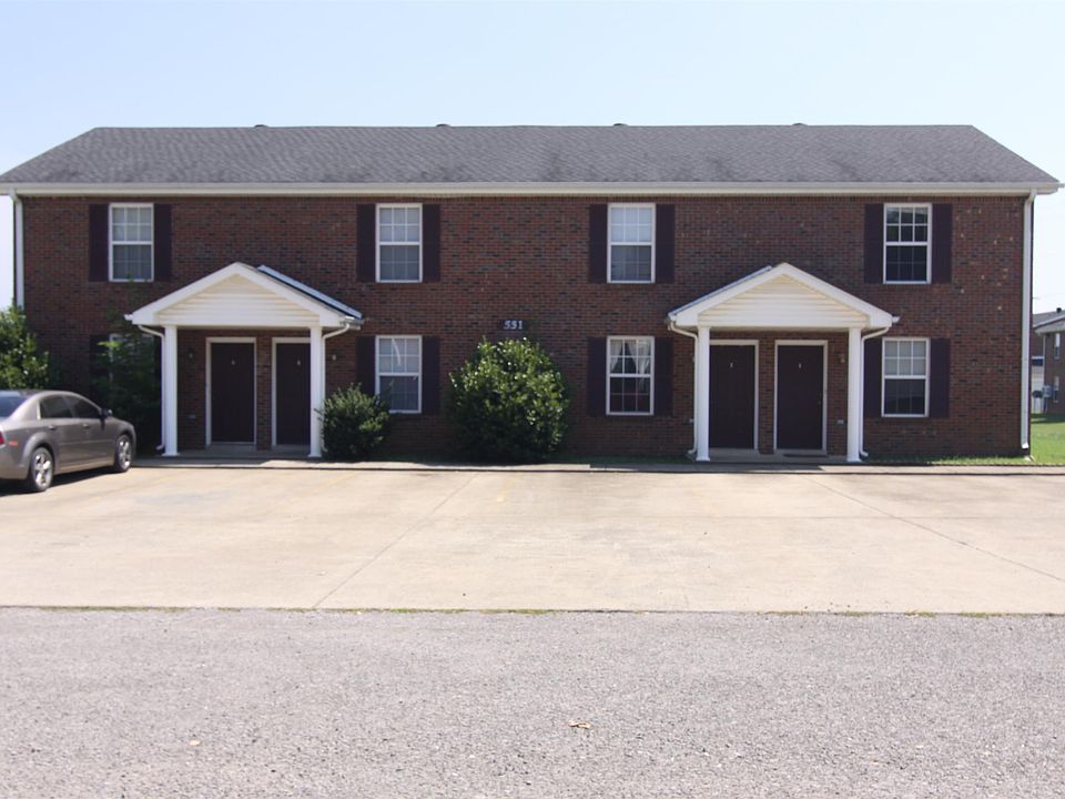 2nd image of 551 Syracuse Dr